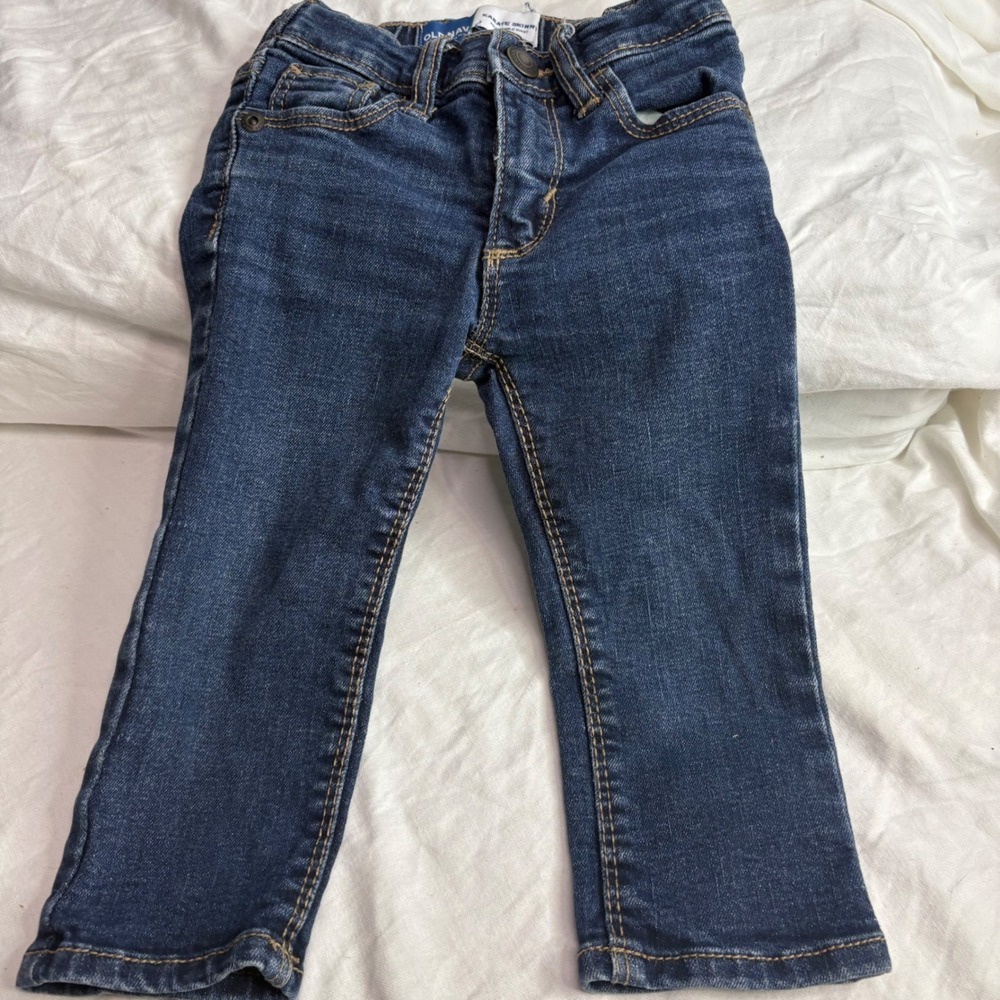 Old Navy Karate Skinny Jeans Size 12 18 month jeans - Picture 2 of 5